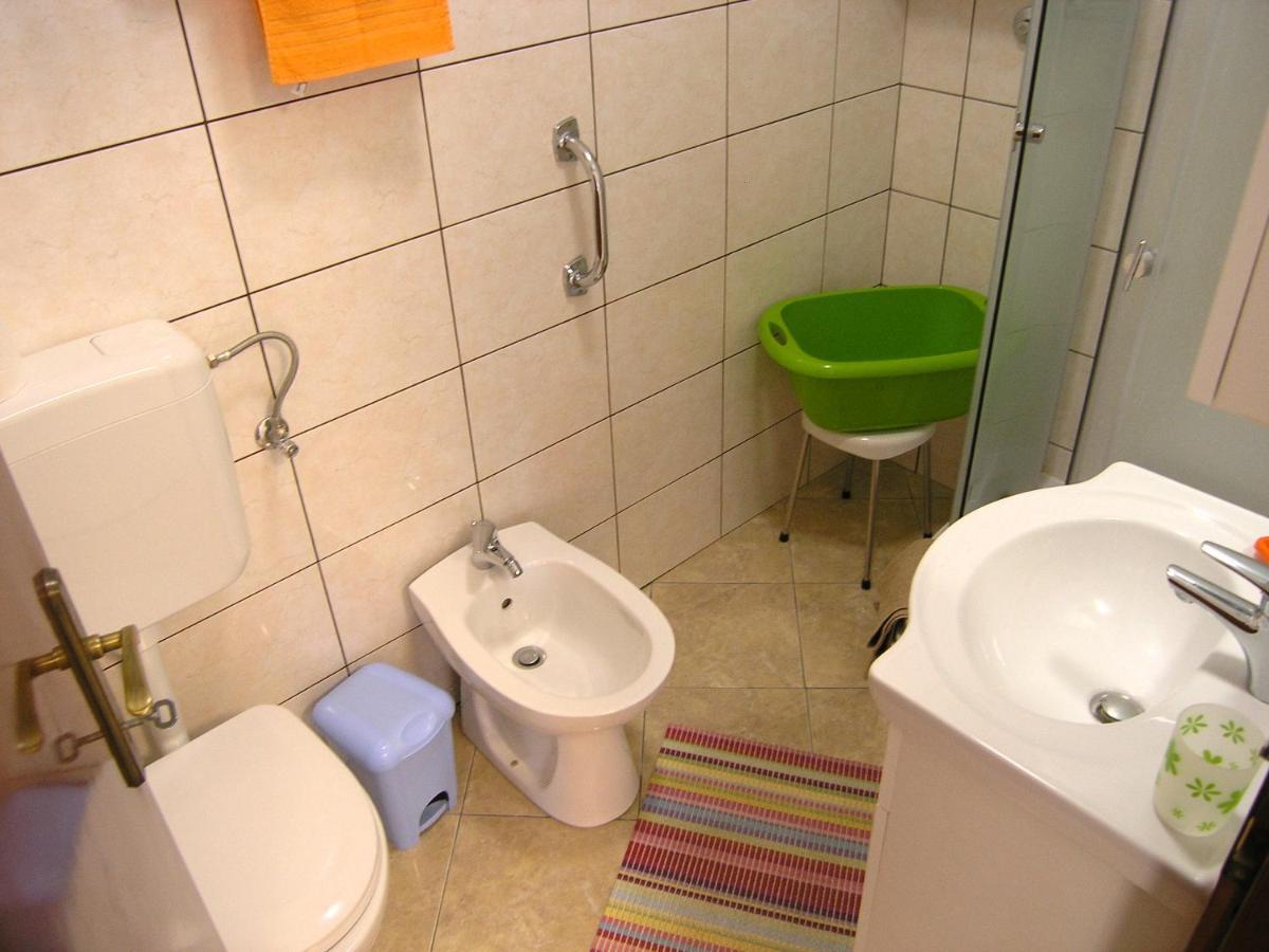 Apartments Natasa คิร์ก ภายนอก รูปภาพ