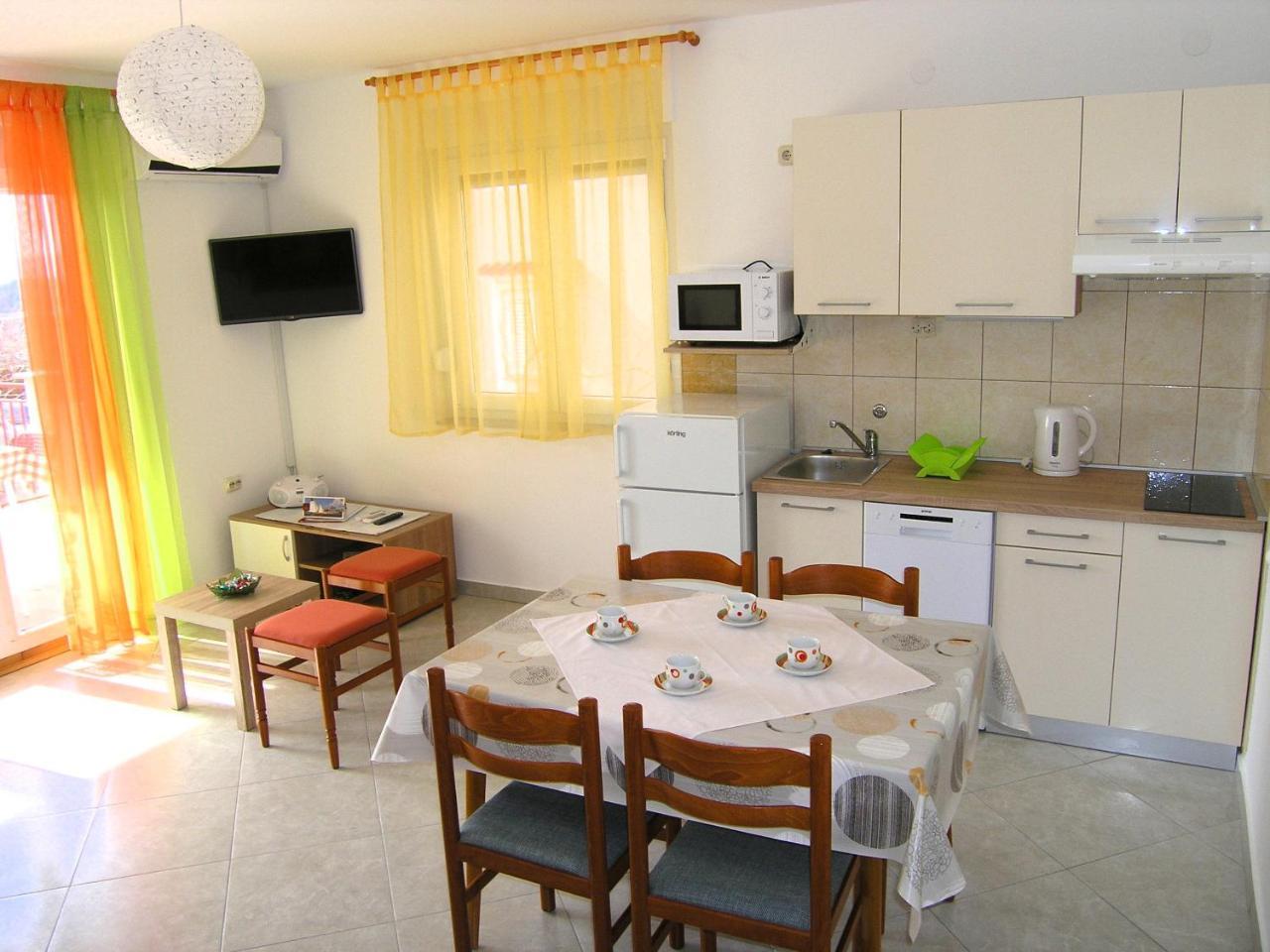 Apartments Natasa คิร์ก ภายนอก รูปภาพ